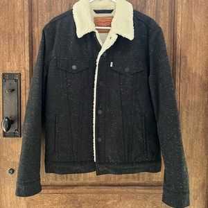 Levi’s Sherpa Trucker Jacket (men’s medium)